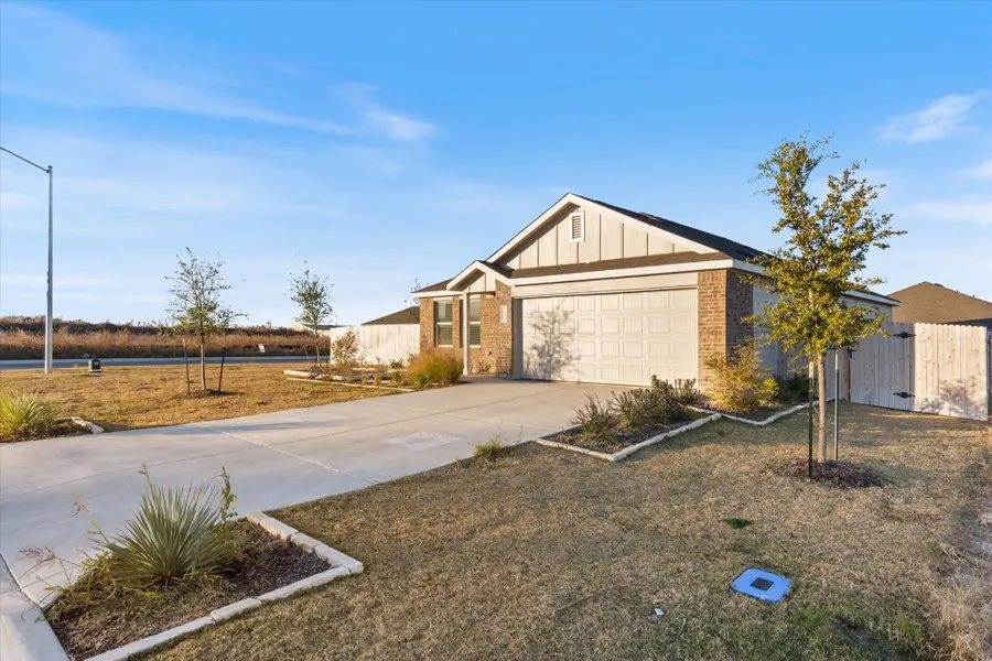 1200 Canyon Turn Dr, Troy, TX 76579 - Image #2