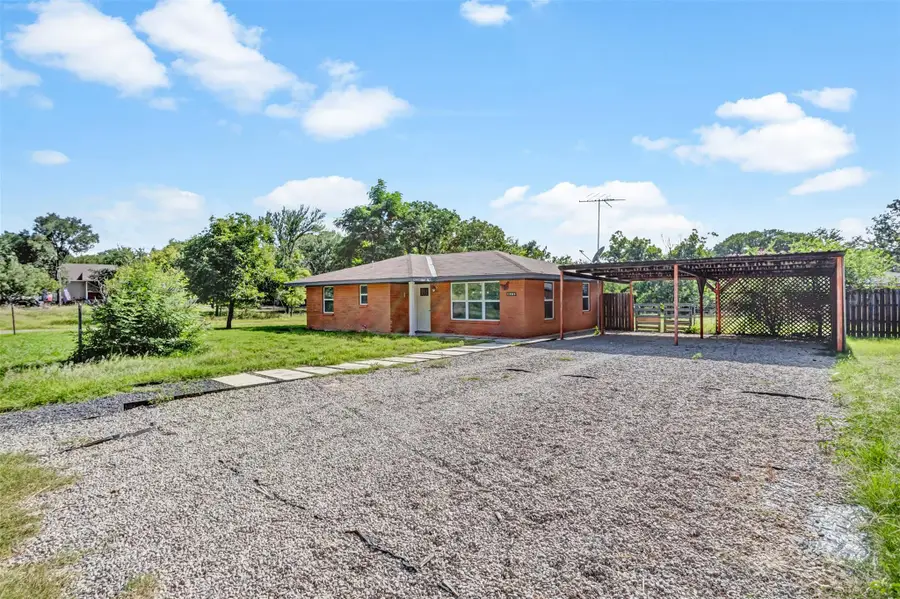 1708 Woodcrest Dr, Marble Falls, TX 78654 - #3