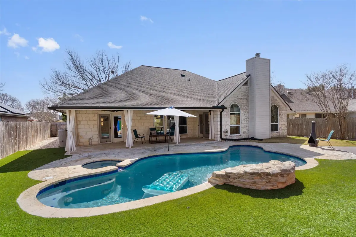 1014 Hackberry Dr, Pflugerville, TX 78660 - #1