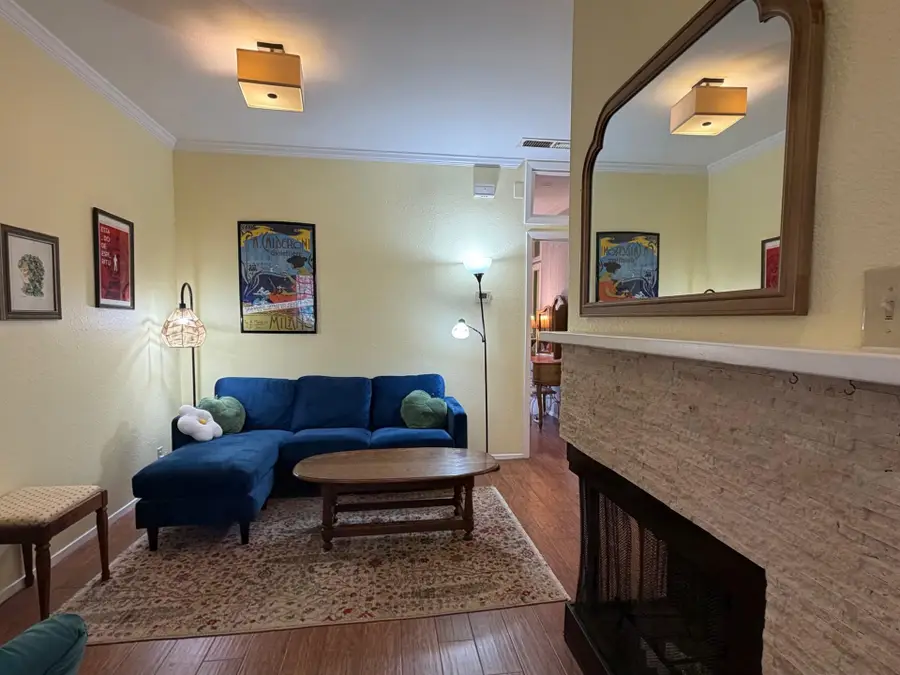 303 W 35th St #202, Austin, TX 78705 - #3