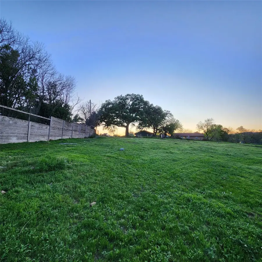 701 Montgomery St, Georgetown, TX 78626 - #3