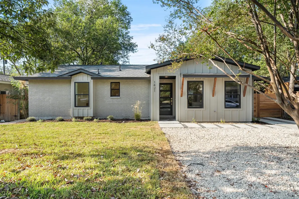 1421 Westmoor Dr, Austin, TX 78723 - Image #1