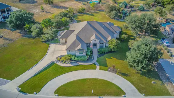 205 Standing Oak Dr, Georgetown, TX 78633