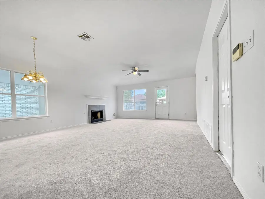 3700 Pevetoe St, Austin, TX 78725 - Image #3