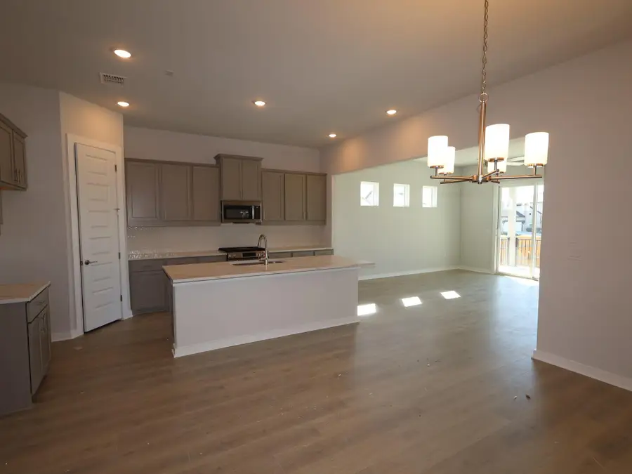 905 Beaverton Dr, Leander, TX 78641 - Image #3