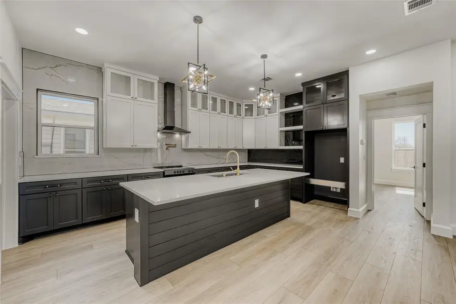 406 E Carrie Manor St, Manor, TX 78653 - #3