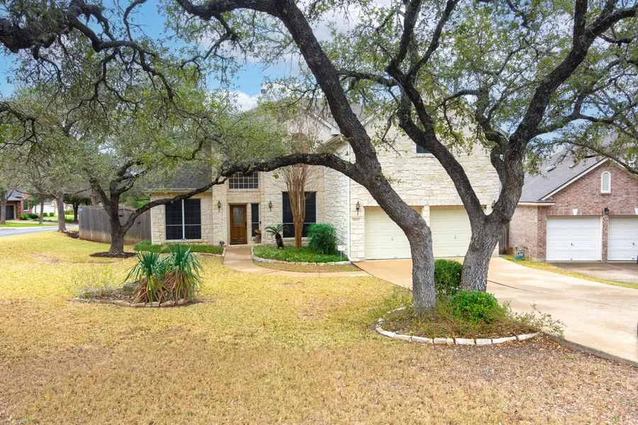 11401 Ohmfield Ct, Austin, TX 78739 - Image #2