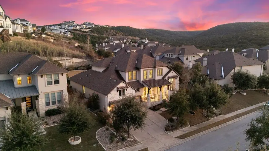 5804 Davenport Divide Rd, Austin, TX 78738 - Image #2