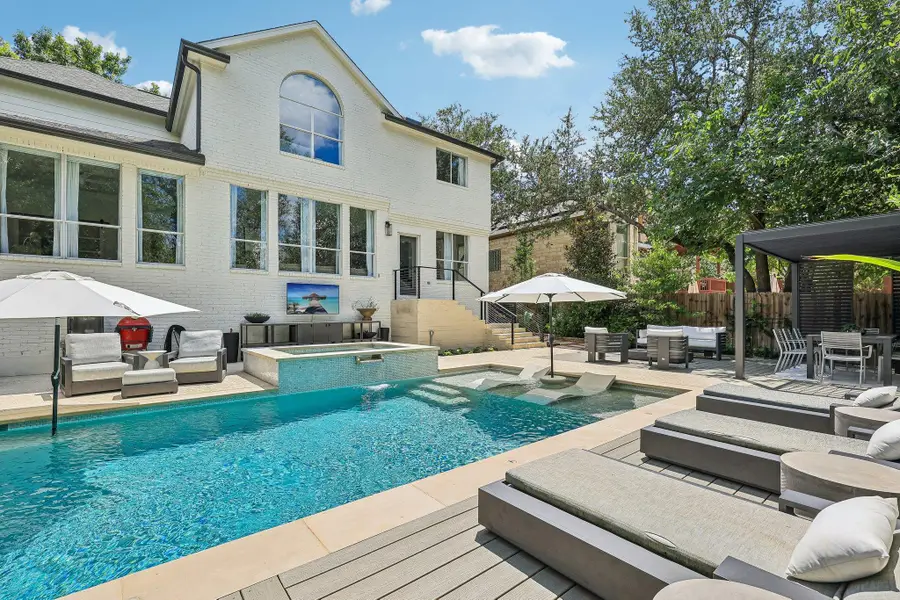 12000 Portobella Dr, Austin, TX 78732 - #2