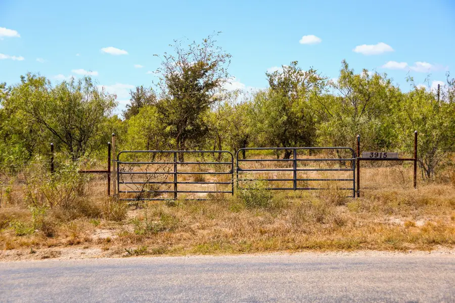 3915 Barth Rd, Lockhart, TX 78644 - #2