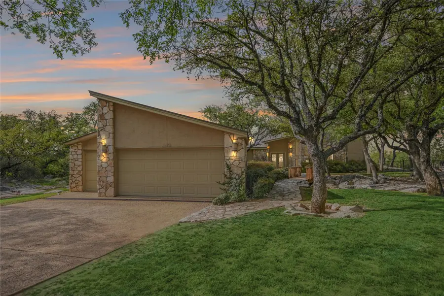 900 Sharp Rock, Horseshoe Bay, TX 78657 - #2