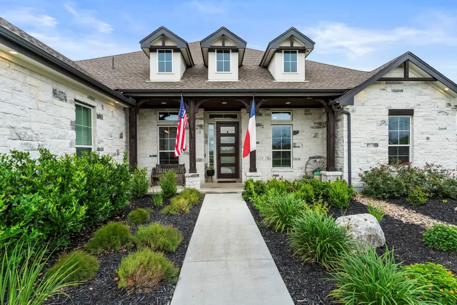 140 Gustav Ln, San Marcos, TX 78666 - #2