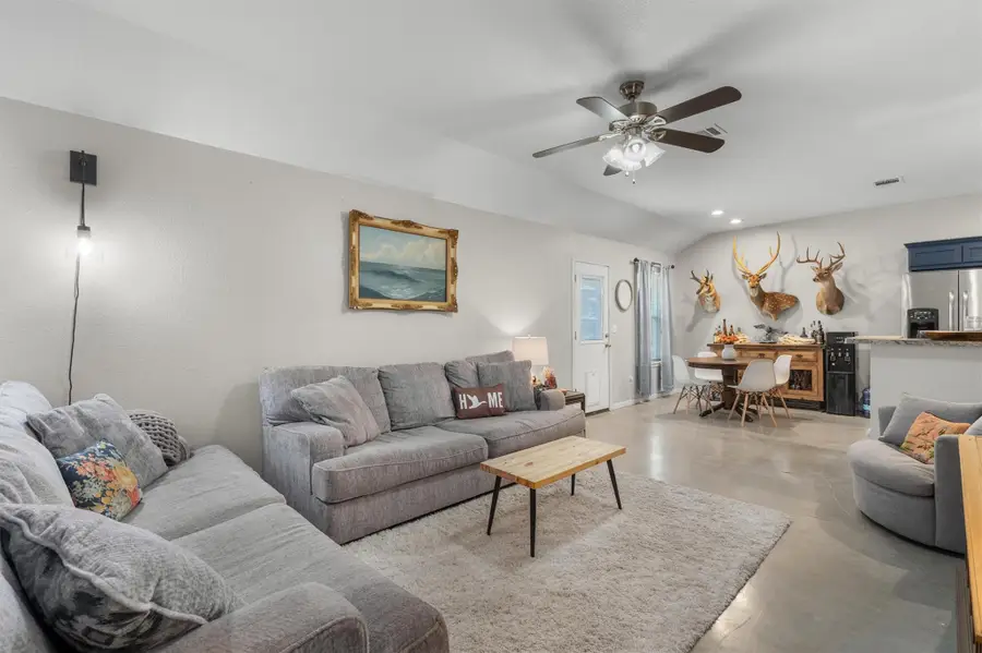 1202 E Avenue F, Lampasas, TX 76550 - #3