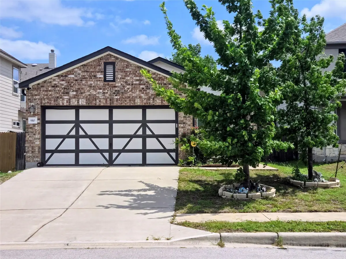 910 Solitude Dr, Pflugerville, TX 78660 - #1