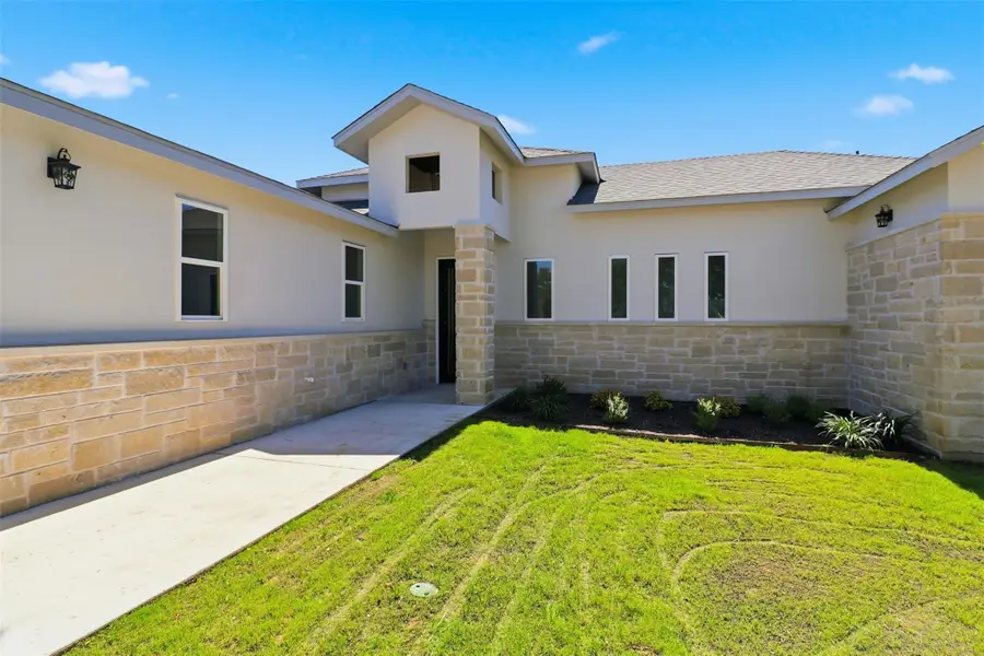 1407 Swallow, Horseshoe Bay, TX 78657 - #2