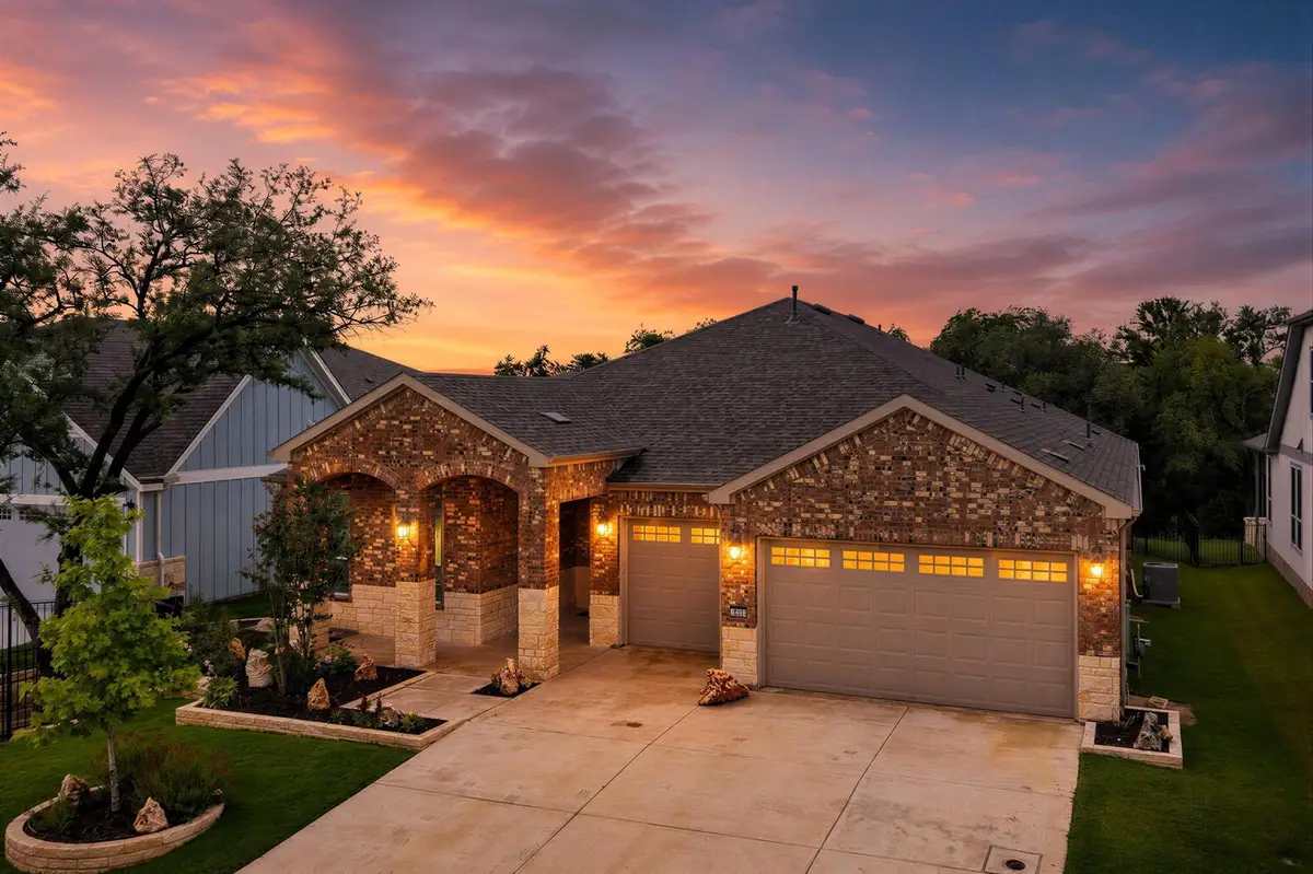 222 Saddlebred Ln, Georgetown, TX 78633 - #1