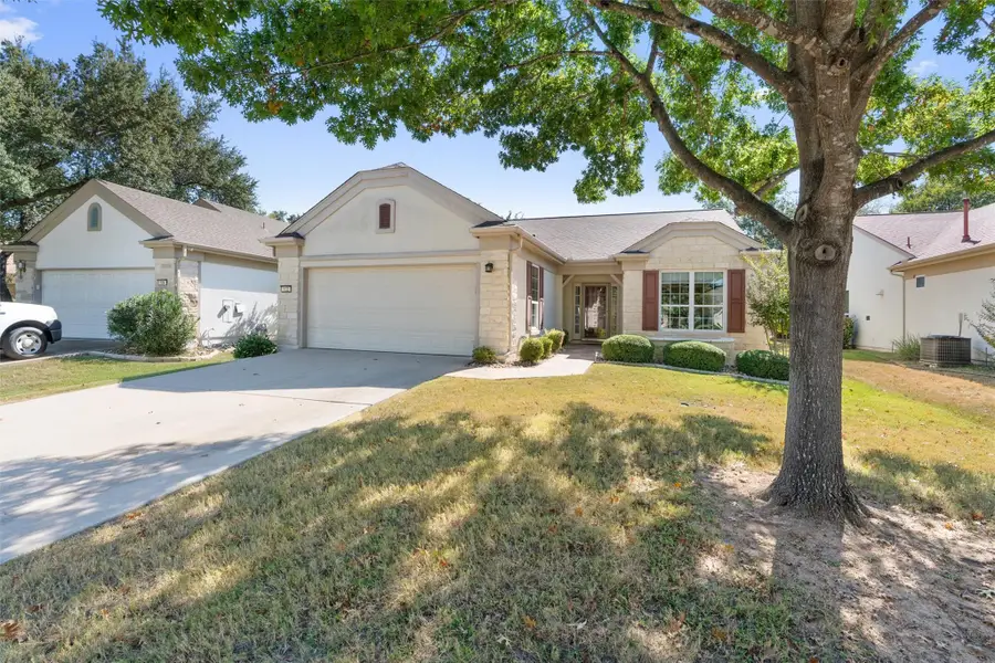 102 Breckenridge St, Georgetown, TX 78633 - Image #2