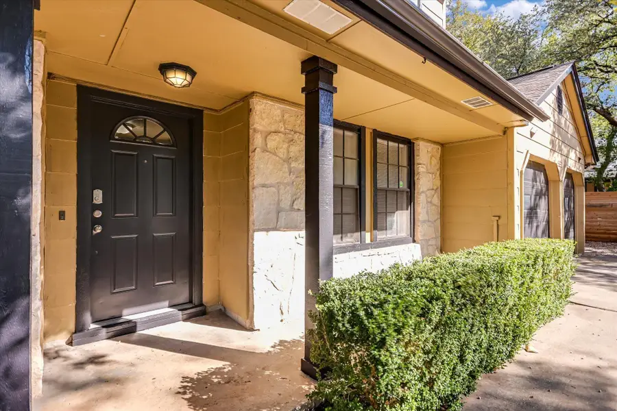12223 Antoinette Pl, Austin, TX 78727 - Image #3