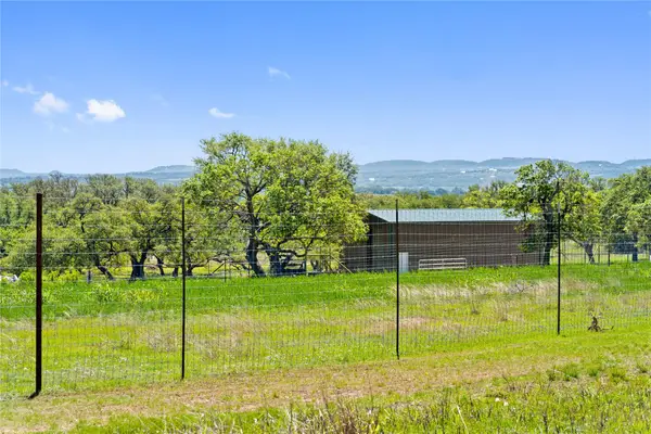 784 Ranch Road 2721, Johnson City, TX 78636