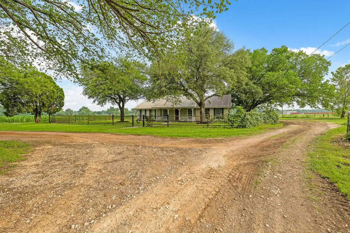 4265 County Road 123, Round Rock, TX 78664 - #1