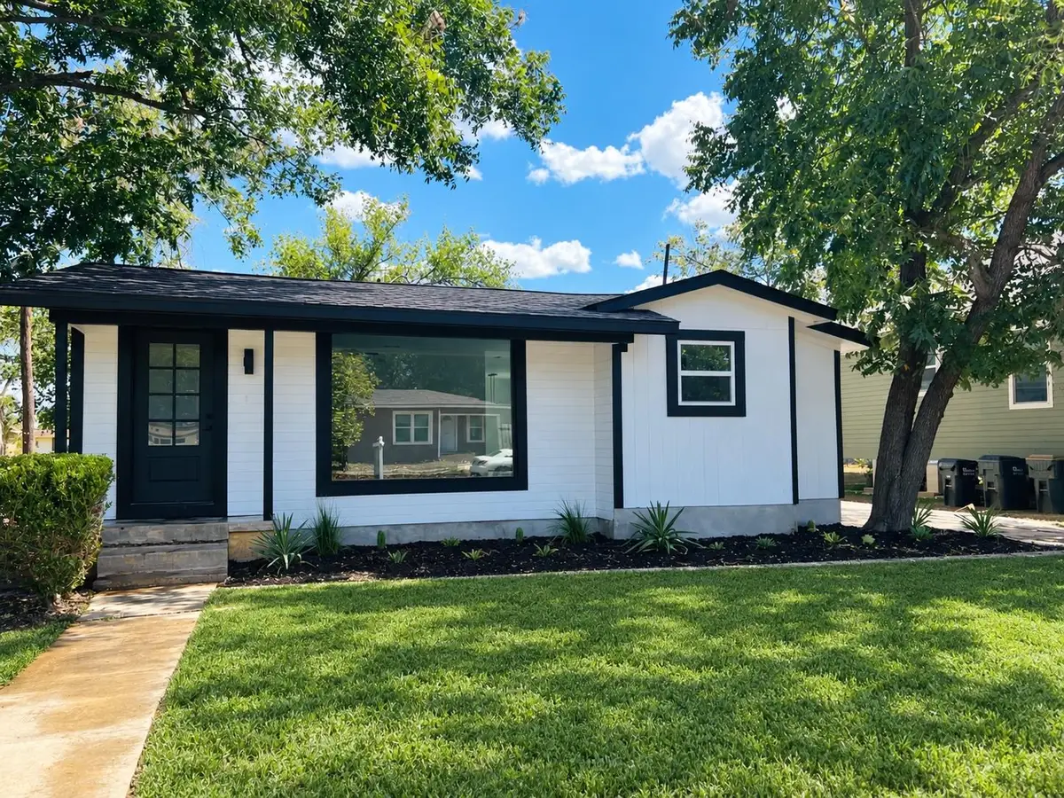 606 Barbara Dr, San Marcos, TX 78666 - #1