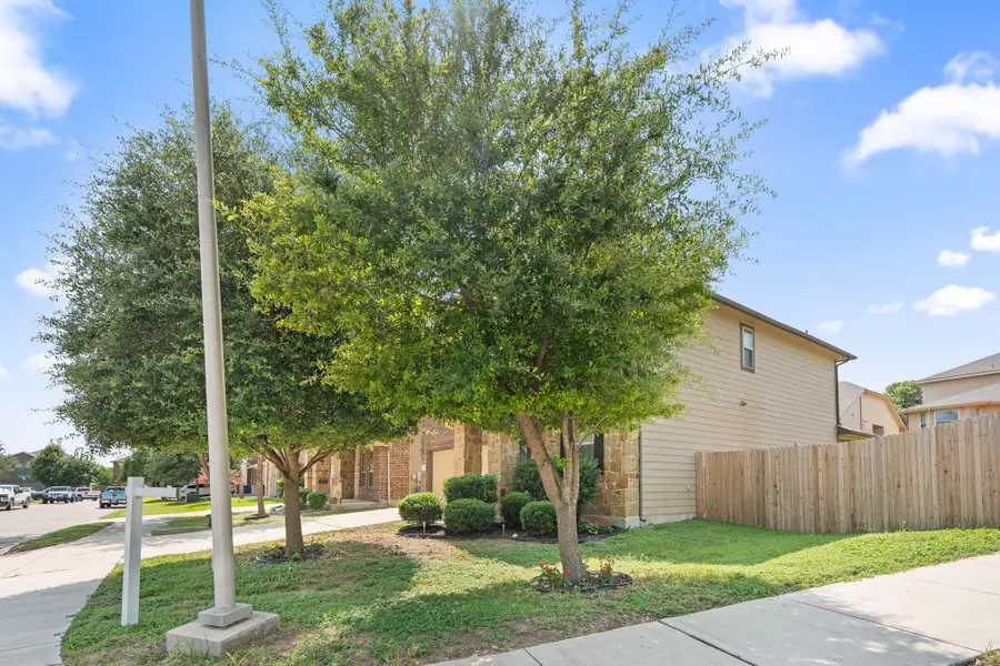 220 Golden Vista St, Cibolo, TX 78108 - #2
