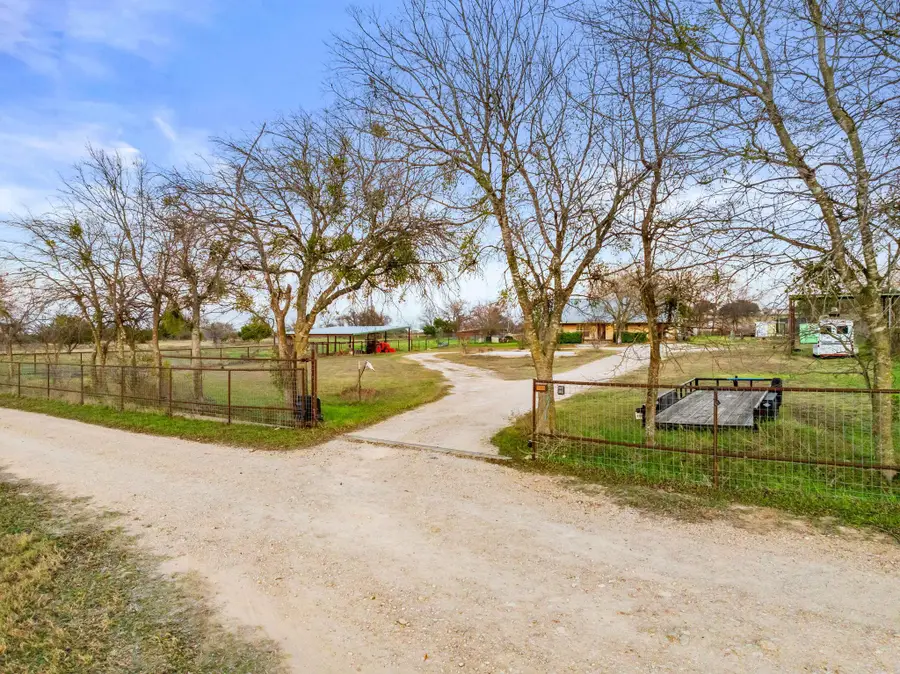 2700 Auction Barn Rd, Belton, TX 76513 - Image #3