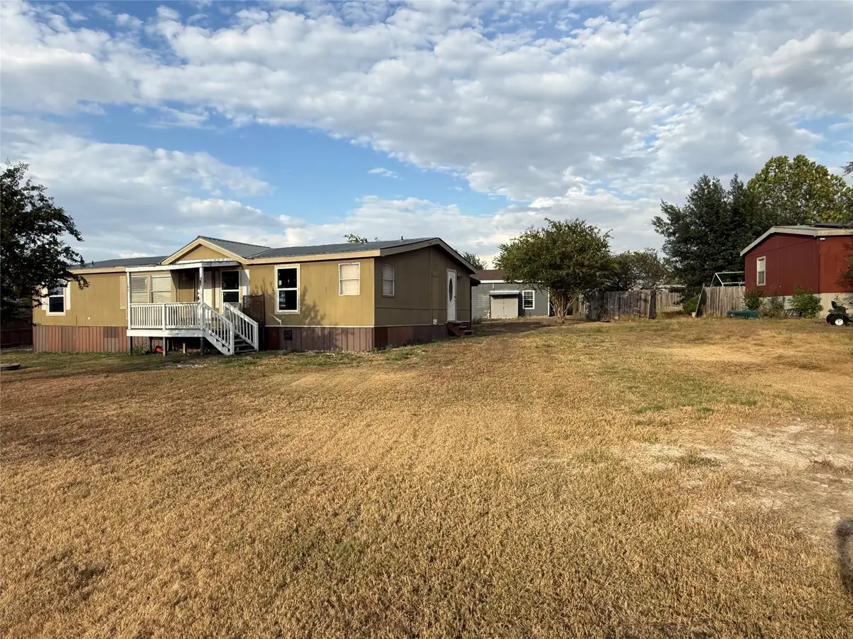 109 Cross Meadow Cv, Hutto, TX 78634 - #1