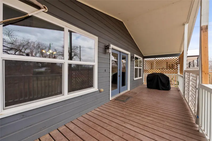 813 Airway St, Kingsland, TX 78639 - #2