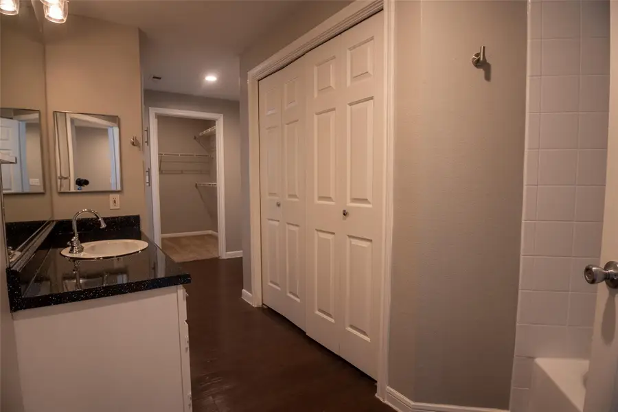 2320 Gracy Farms Ln #312, Austin, TX 78758 - Image #2