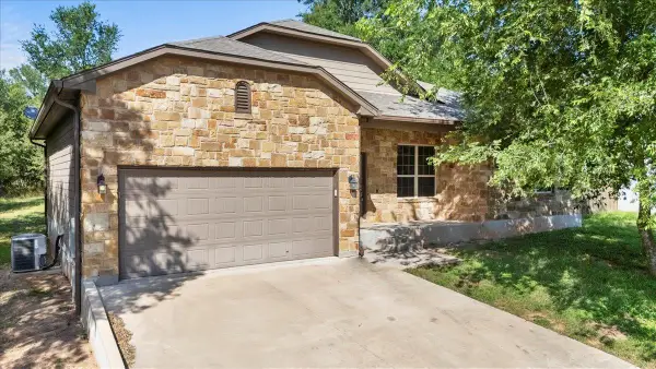 163 Puu Waa Waa Ln, Bastrop, TX 78602