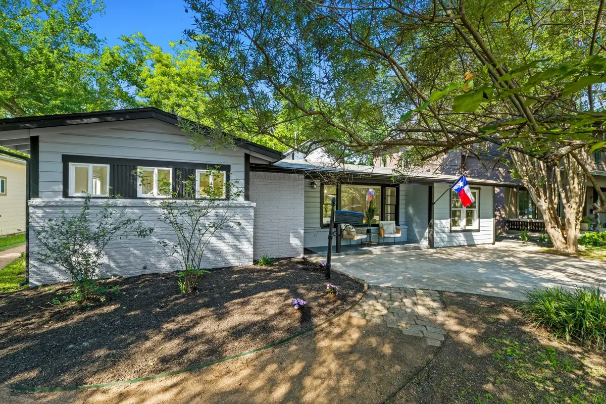 1517 Morrow St, Austin, TX 78757 - #1