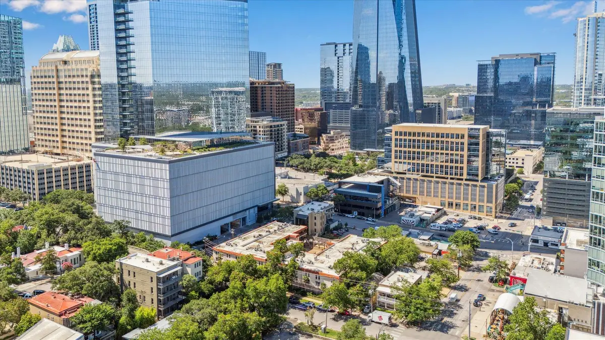 505 W 7th St #105, Austin, TX 78701 - #1