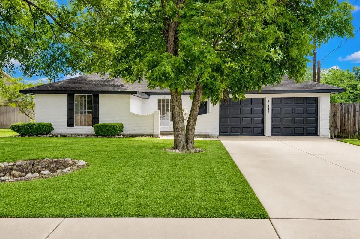 10618 Braewick Dr, Houston, TX 77096 - #1
