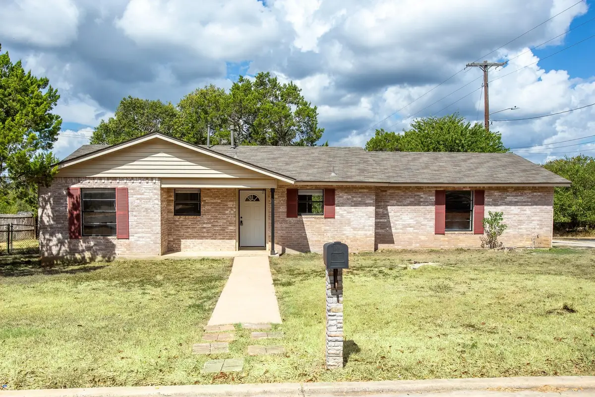 1000 Indiana St, San Marcos, TX 78666 - #1