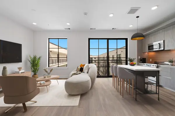 4315 S Congress Ave #208, Austin, TX 78745