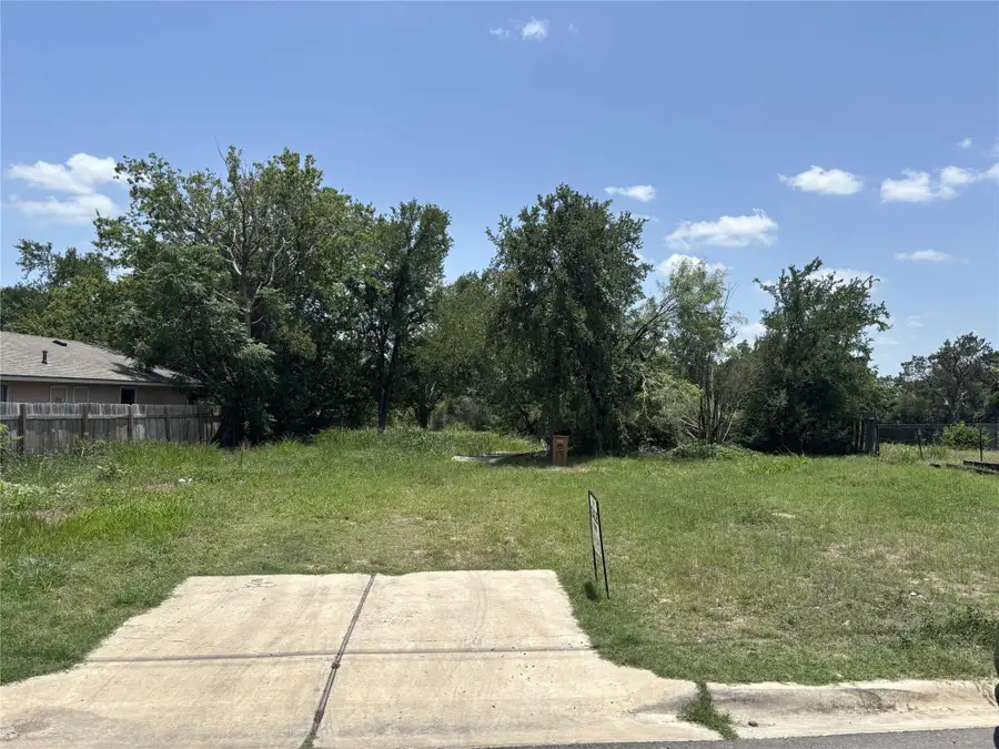3509 Pennsylvania Ave, Austin, TX 78721 - #2
