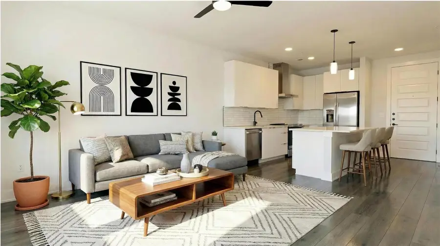 2220 Webberville Rd #303, Austin, TX 78702 - Image #2