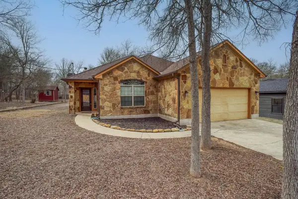 179 Keanahalululu Ln, Bastrop, TX 78602