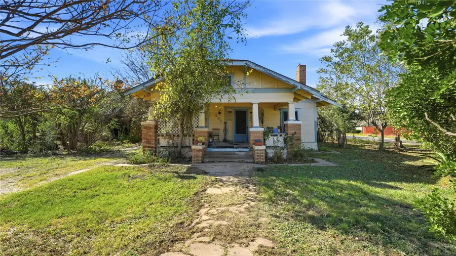 207 Main St, Hutto, TX 78634 - Image #3