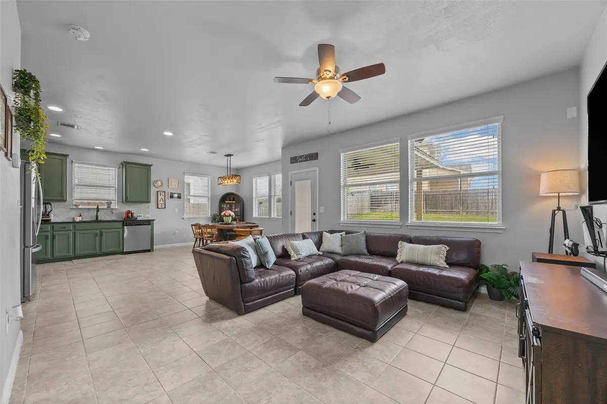 230 Eagle Brook Ln, Buda, TX 78610 - #1