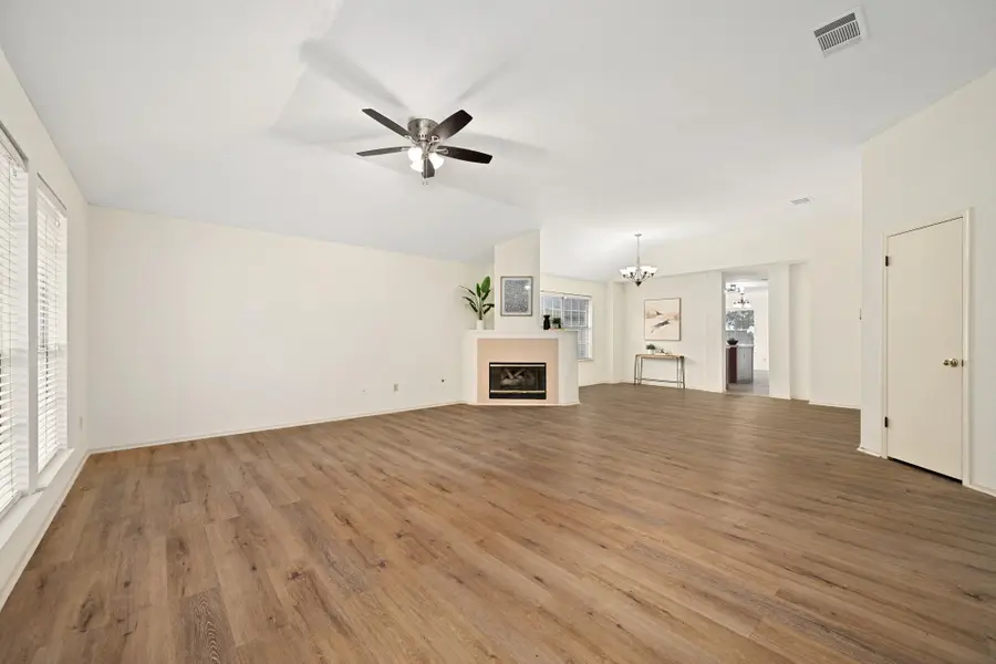 8517 Bobcat Dr, Round Rock, TX 78681 - #3