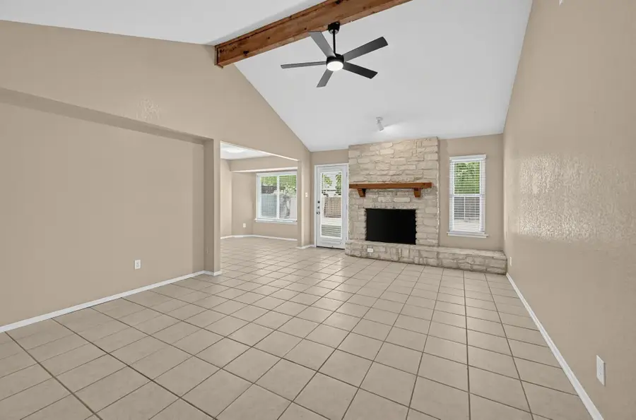 914 Garden Meadow Dr, Georgetown, TX 78628 - #3