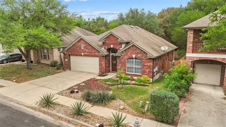2208 Petrified Forest Dr, Austin, TX 78747 - #2