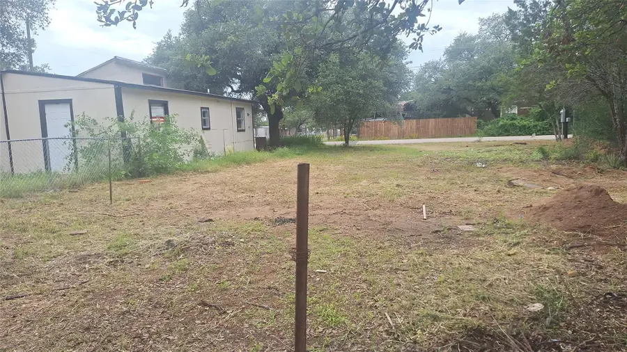 3331 Daisy St, Kingsland, TX 78639 - #3