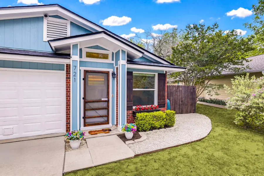 721 Fort Chadbourne Dr, Austin, TX 78748 - #2