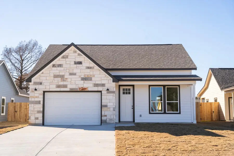 313 String Prairie Way, Smithville, TX 78957 - #3