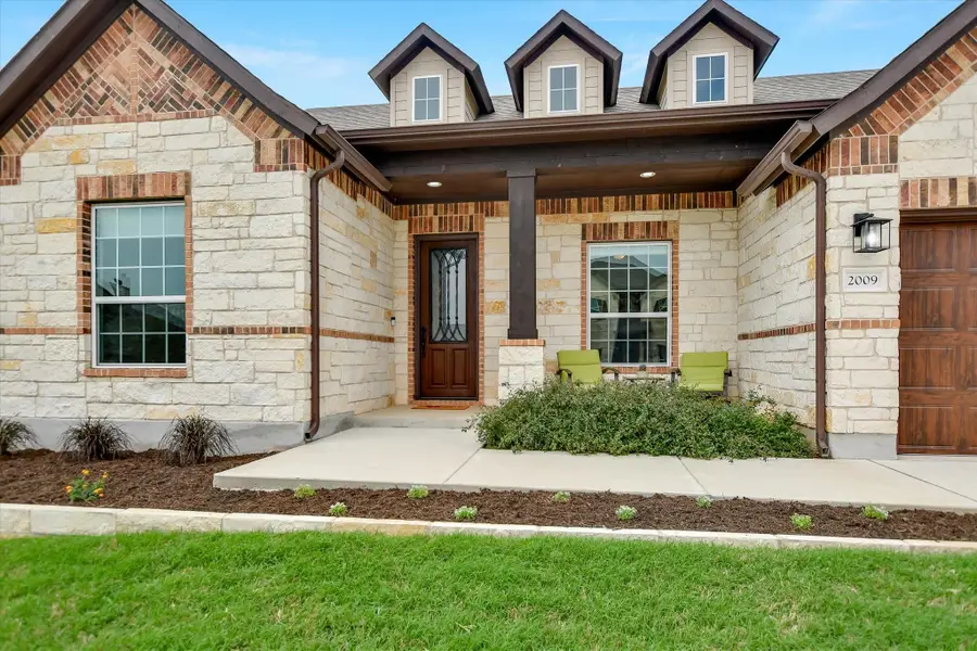 2009 Waterview Rd, Georgetown, TX 78628 - #2