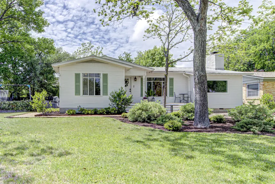 2601 Geraghty Ave, Austin, TX 78757 - #2