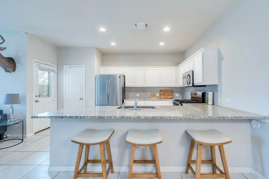 7013 Loretta White Ln, Austin, TX 78744 - Image #2